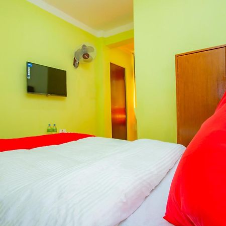 Oyo 589 Hotel Trimurti Katmandu Kültér fotó
